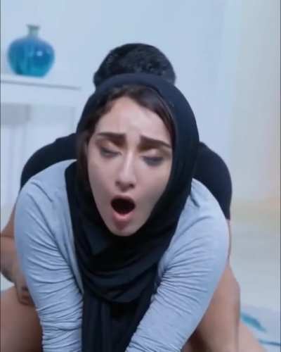 Arab girl getting fucked