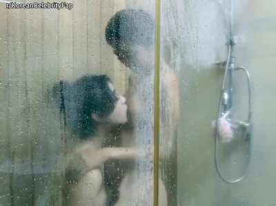 Jeong Hyang & Hong Sae Hee | Chained (2017)