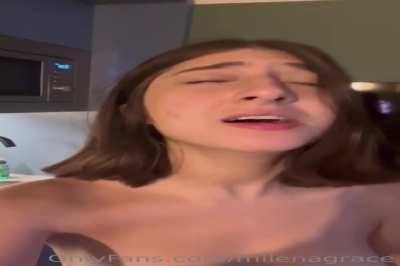 EcargAnelim white pussy masturbate tits face