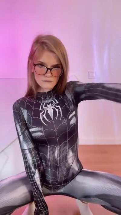 Alice Cookie (@yolandialice003)