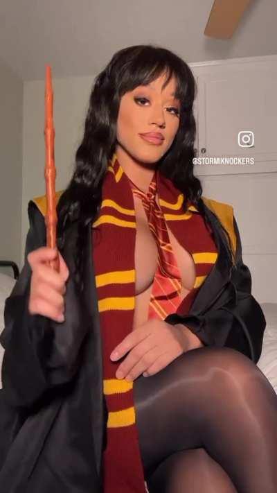 Braless wizard costume