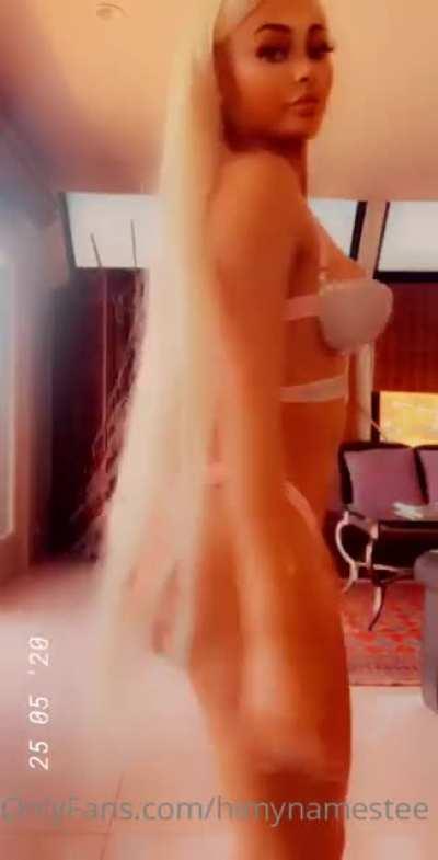 Himynamesteex2 - Video #1890