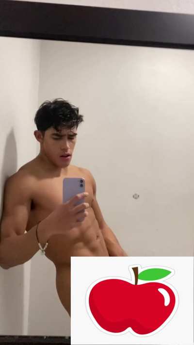 Nice, sticky apple juice