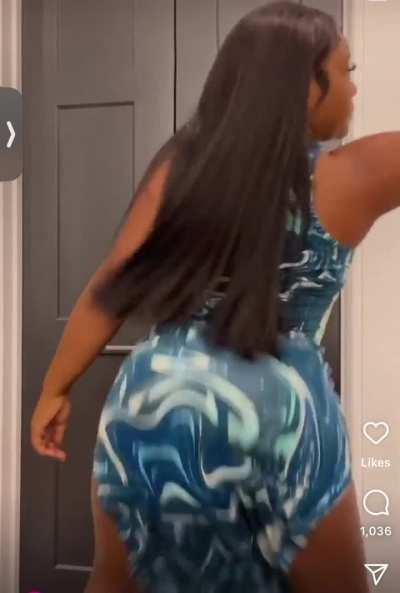 Why that dyke had to get her 🤦🏾‍♂️