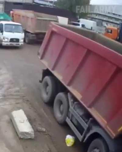WCGW Walking In A Blind Spot Of The Truck