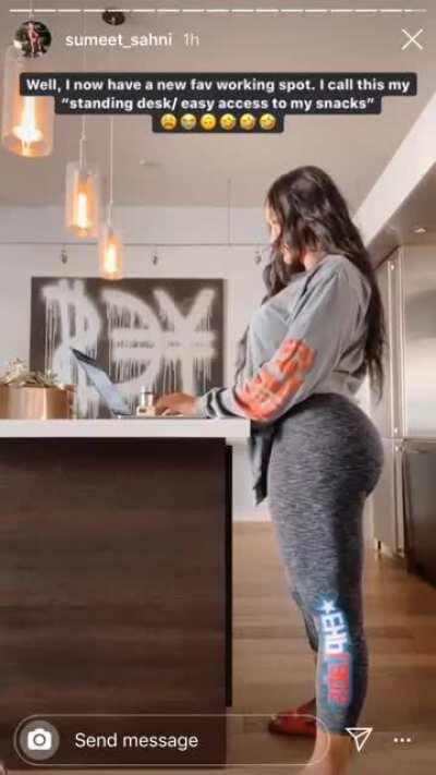 Lookin nice and juicy 🍑