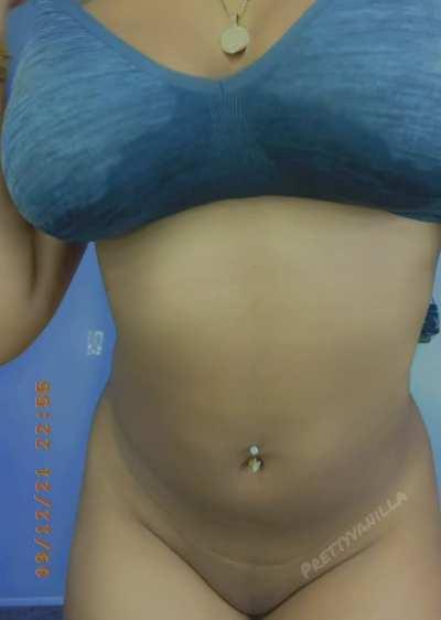 Let me put these titties in your mouth 👄