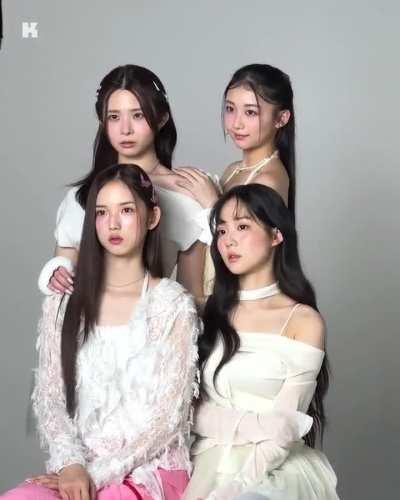 231111 Kitto : Twitter Update with tripleS SeoYeon, JiWoo, Kaede and Kotone - 🤍tripleS with Kitto🤍coming soon...!