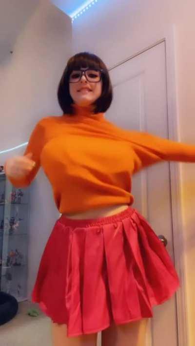 (SarawrCosplay) as Velma Dinkley [Scooby-Doo]