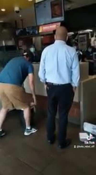 Guy trashes the whole place over a wrong happy meal order