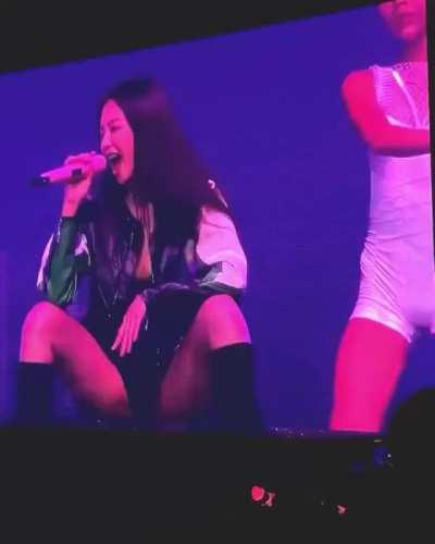 I want to kiss every single inch of your body, explore every nook and cranny, penetrate every crevice 🥵🥵👅👅