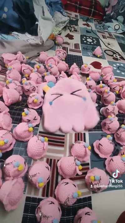 My Bocchi give births to many smol bocchi