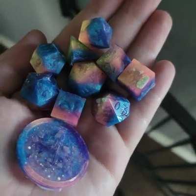 [No spoilers] Made DICE based on Jinx, they glow in the daylight.