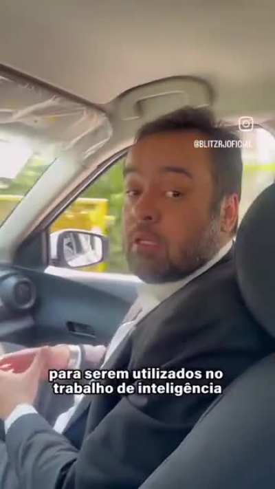 Compre varias visturas e drones pra usar apaisana   e faça um comercial avisando pra todo mundo 🤦