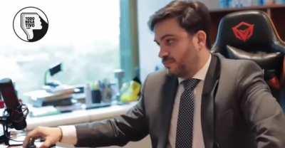 Intento de entrevista a LLA: Ramiro Marra 