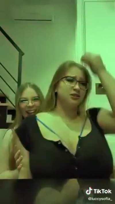 Her IG ( @bbyluccy )