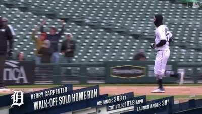 [Highlight] [Highlight] Kerry Carpenter caps off a 9 pitch battle with a walk-off HR, the Tigers’ third straight walk-off!