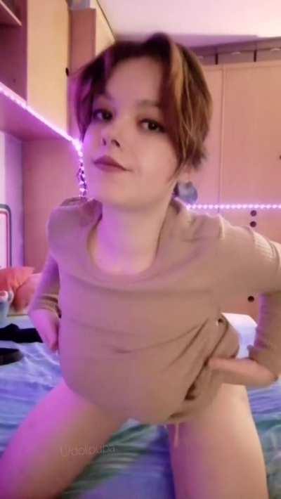 Haven't seen French girls here yet so here I am