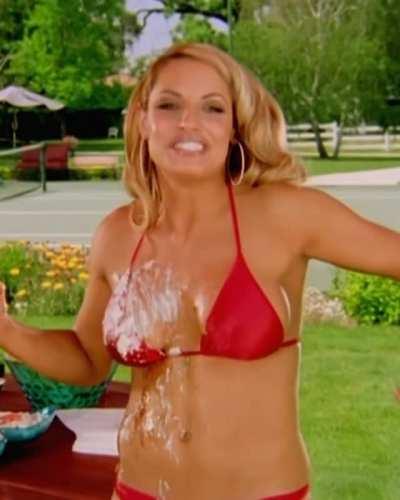 Trish Stratus