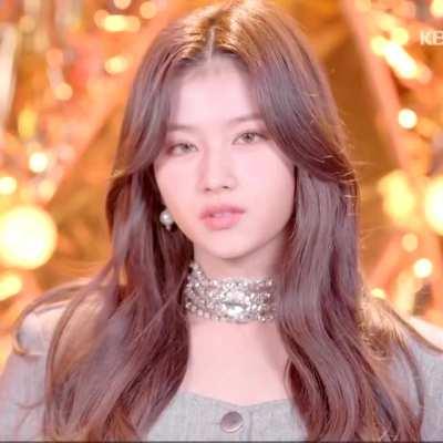 201030 - Gorgeous Sana