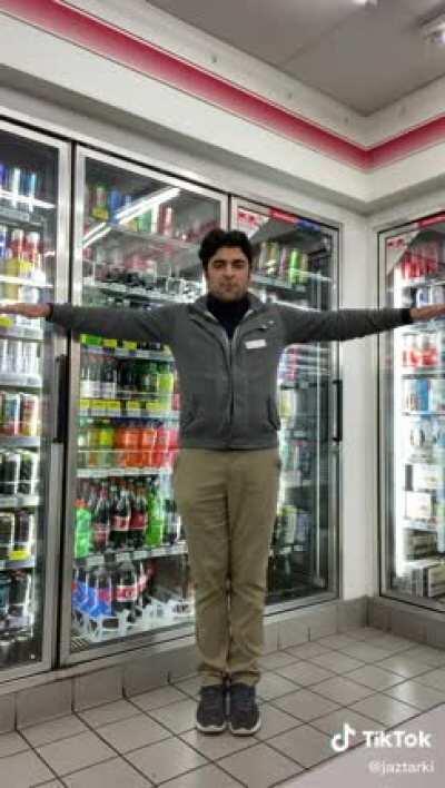 Muta looking bit different here