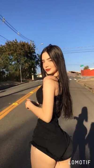 Ingrid Biancchi lomotif