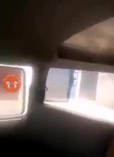 Olha o carro do Danone hein! 