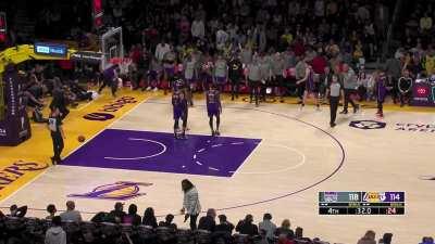 [Highlight] Fox cooks the Lakers with yet another jumper to go up 4