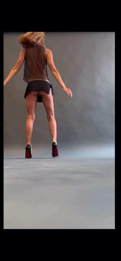 Heels GIF by joa9696