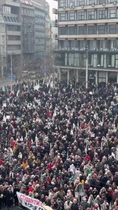 I penzioneri danas pumpaju na Trgu republike