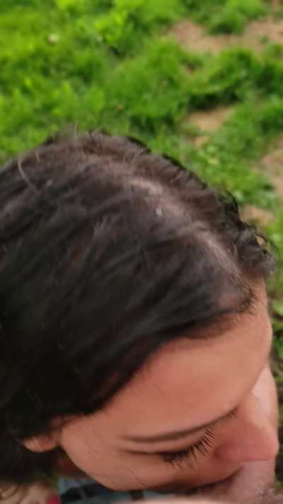 I love rain+dick ... so bj in a thunderstorm makes sense I think!