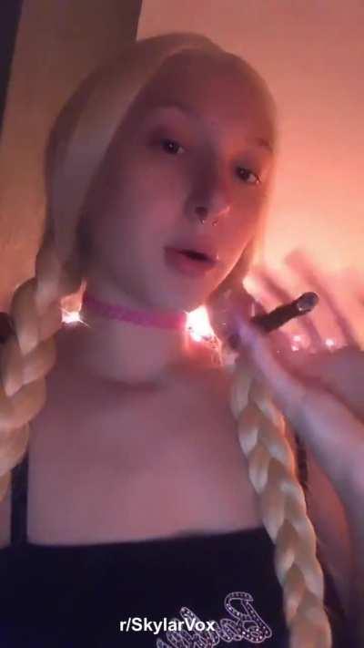 Skylar Vox smoking