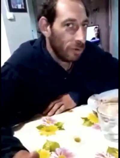 El gobierno contando el dolar