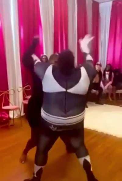 Power Rangers Reboot Looks Sick