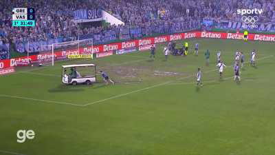 Jogadores empurrando ambulância atualizado