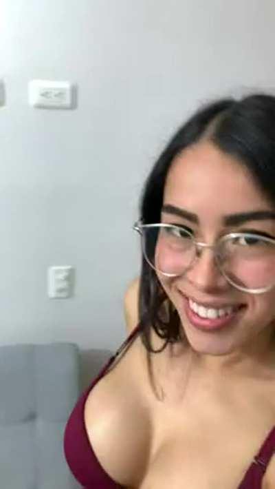 I’m only 19, but I would fuck every older guy on here