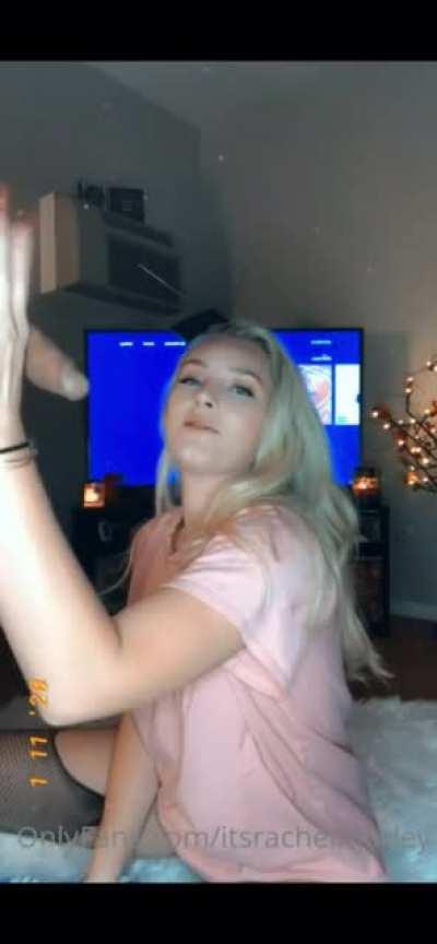 Here ya’ll go! She’s sending DM’s later. I’ll keep you posted.