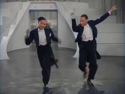 Jumping Jive (1943) one of the hardest and most impressive dance scenes ever recorded