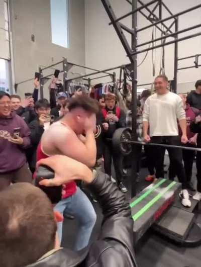 DAMO (or Damianthefatass) finally completed his goal of reaching a 405 bench press naturally