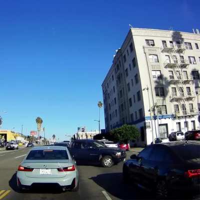 Waymo optimizes traffic by casually cutting ahead of driver who wasn’t paying attention