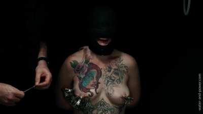 Warming Puddinsnightmare up before a little enema yoga. Sound on RedGifs.