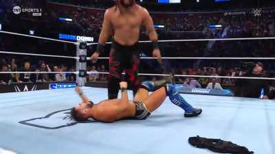 [Smackdown Spoilers] Ending to the DIY vs The Bloodline Tag Title match