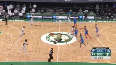 [Highlight] The Thunder move the ball and find Roby for the slam to put the Thunder up 5 with 16.8 left