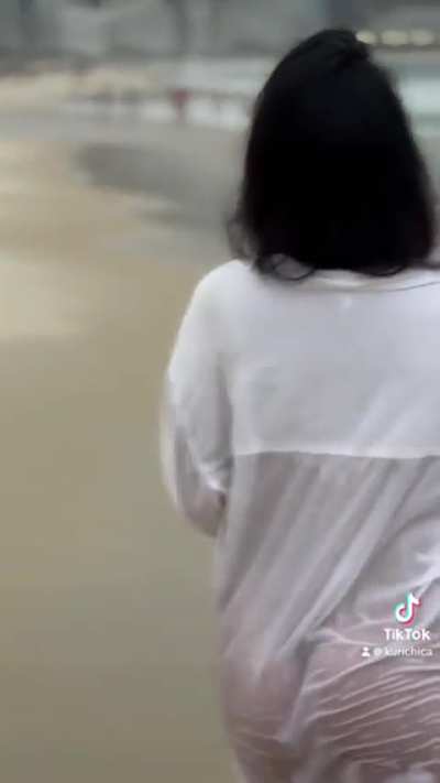 A lovely Asian indeed