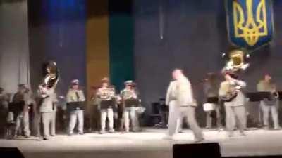 Blursed_dance part.2