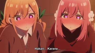 Kissy kissy... [The 100 Girlfriends Who Really, Really, Really, Really, REALLY Love You]