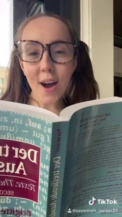 Anyone else just love reading??? Upvote for upvote