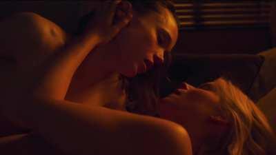 Kate Mara getting naked for Elliot Page