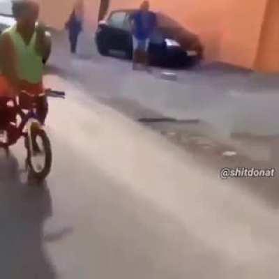 GUIBELREVIEWS - Video #4525