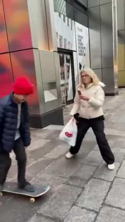 Crazy Karen Gets Juked